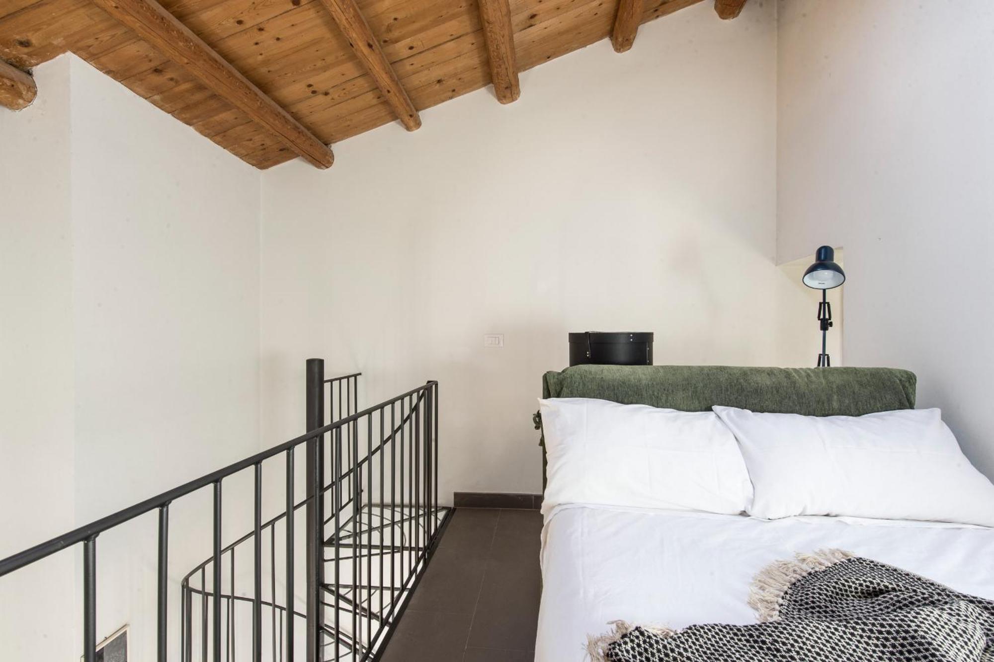 Palazzo Castrofilippo Apartment By Wonderful Italy ปาแลร์โม ภายนอก รูปภาพ